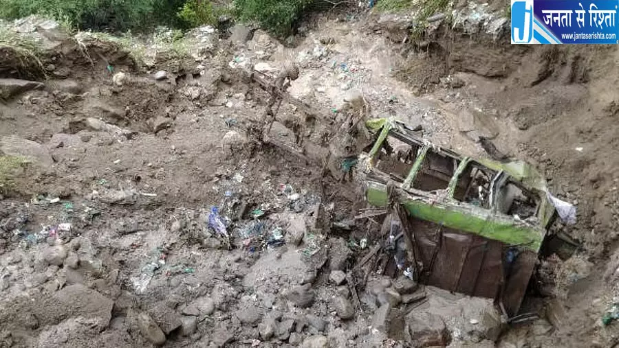 नेपाल बाढ़ के बाद कश्मीर में ग्लेशियल झीलों को लेकर बढ़ी चिंता GLOF के खतरे पर नजर नेपाल बाढ़ के बाद कश्मीर में ग्लेशियल झीलों को लेकर बढ़ी चिंता GLOF के खतरे पर नजर