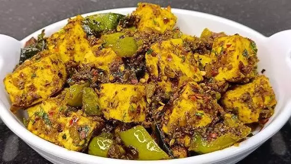 मसाला पनीर पेपर फ्राई: काली मिर्च के आटे से बढ़ाएं स्वाद का जादू मसाला पनीर पेपर फ्राई: काली मिर्च के आटे से बढ़ाएं स्वाद का जादू
