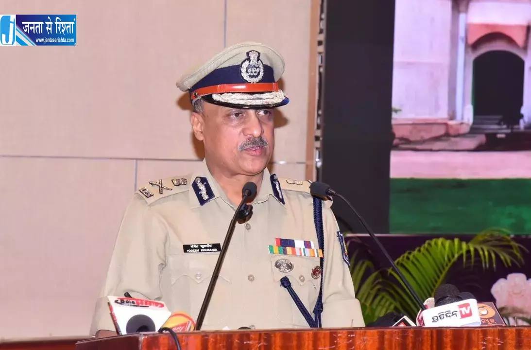 महिला सब-इंस्पेक्टर की बहाली मामले में पूर्व DGP पर अवमानना कार्रवाई महिला सब-इंस्पेक्टर की बहाली मामले में पूर्व DGP पर अवमानना कार्रवाई