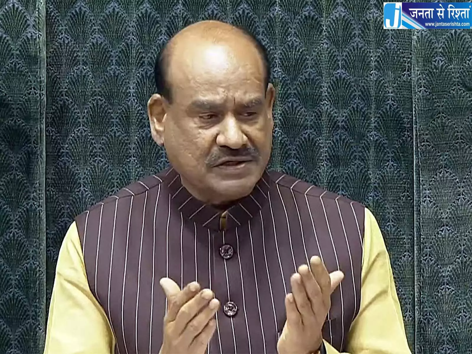 रक्षाबंधन पर ओम बिरला ने देशवासियों को दी शुभकामनाएं रक्षाबंधन पर ओम बिरला ने देशवासियों को दी शुभकामनाएं