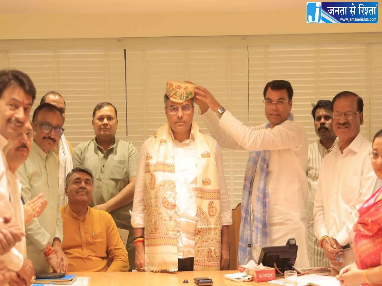 दिल्ली में छठ पर्व की तैयारी तेज समितियों ने रखीं मांगें दिल्ली में छठ पर्व की तैयारी तेज समितियों ने रखीं मांगें