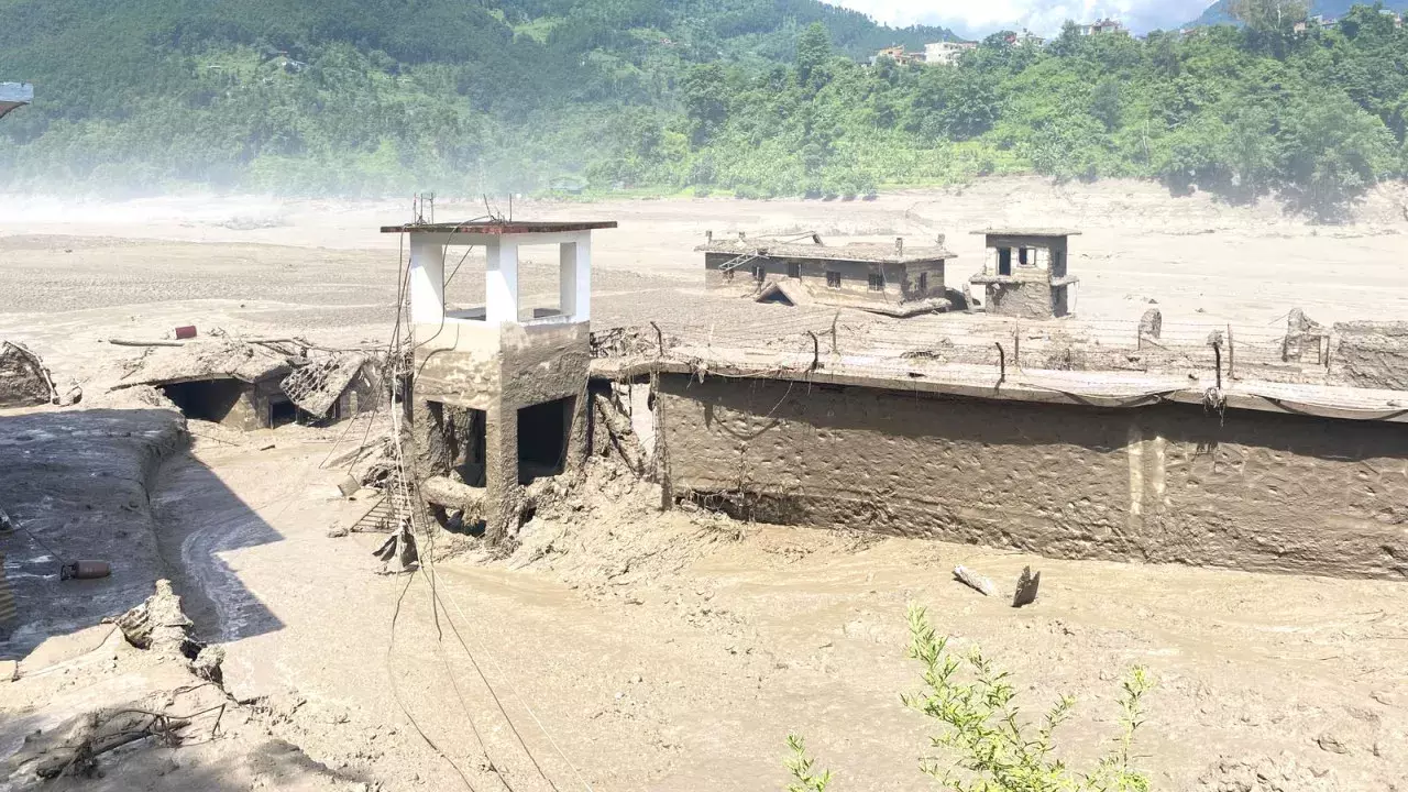 नेपाल बाढ़: प्रवासी नेता ने भारत की तारीफ की, चीन पर निशाना साधा