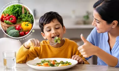 बच्चों को सब्जियां खिलाने के आसान तरीके जानें ये जादुई टिप्स