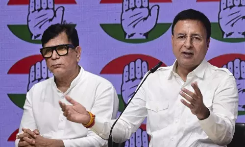 Delhi कांग्रेस ने उठाया चीनी घोटाले का मुद्दा Delhi कांग्रेस ने उठाया चीनी घोटाले का मुद्दा