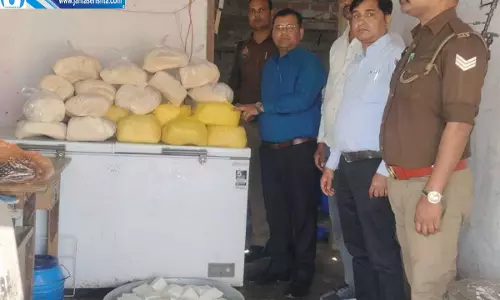 यूपी में मिलावटखोरों पर बड़ा एक्शन 18 FIR और 46 लाख का माल जब्त