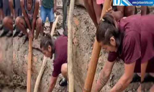 नेपाल आपदा के बीच शर्मनाक हरकत बाढ़ पीड़ित की लाश से गहने चोरी