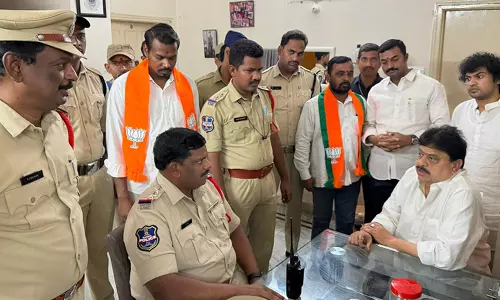 राव का हमला: नज़रबंदी को बताया आपातकाल वाली सोच राव का हमला: नज़रबंदी को बताया आपातकाल वाली सोच