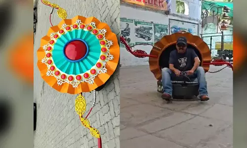 राखी पर नया आकर्षण: हैदराबाद में डिज़ाइनर की अनोखी गाड़ी पेश