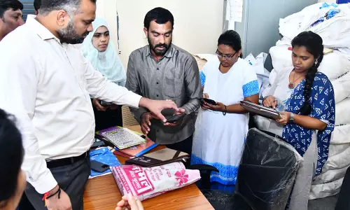 तैयारी तेज़: तेलंगाना में जनगणना प्रश्नावली री-इश्यू, पूछे जाएंगे 40 सवाल तैयारी तेज़: तेलंगाना में जनगणना प्रश्नावली री-इश्यू, पूछे जाएंगे 40 सवाल