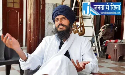 Amritsar सुखबीर बादल की भूमिका पर उठाए सवाल