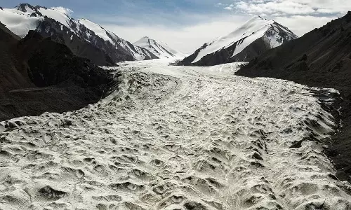 उत्तराखंड की 13 ग्लेशियल झीलों पर नजर उत्तराखंड की 13 ग्लेशियल झीलों पर नजर