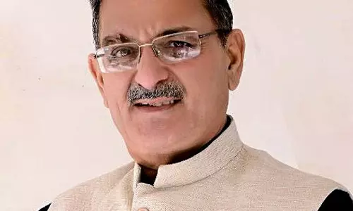 Shimla ग्लोबल साइकिल यात्रा पर राज्यपाल से चर्चा
