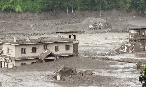 नेपाल में फिर बाढ़ का खतरा त्रिशूली नदी का जलस्तर बढ़ा नेपाल में फिर बाढ़ का खतरा त्रिशूली नदी का जलस्तर बढ़ा