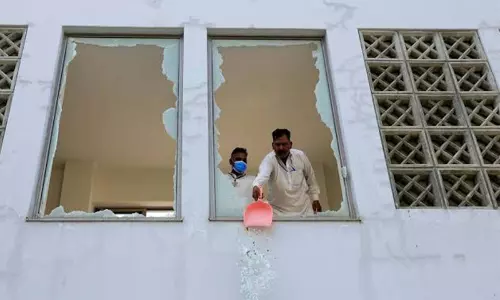 PIMS में लगी जानलेवा आग ने पाकिस्तान के अस्पतालों की बड़ी कमियों को उजागर कर दिया