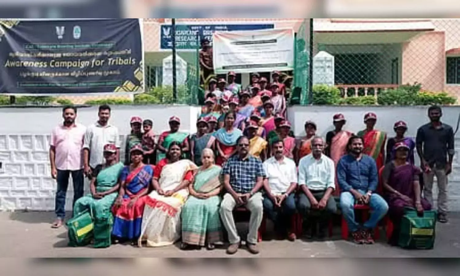 Kerala की आदिवासी महिलाएं कोवई इंस्टीट्यूट में आर्थिक सशक्तिकरण सीख रही हैं