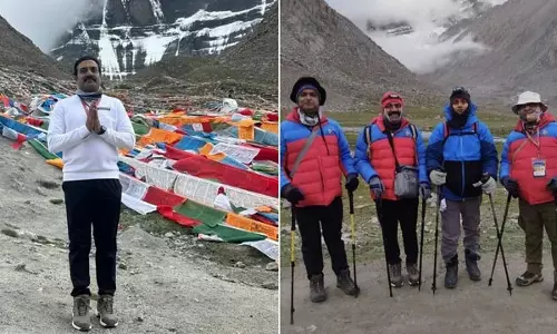 कैलाश मानसरोवर यात्रा से लौटे डॉ. आशुतोष ने सुनाई नेपाल त्रासदी की दास्तान कैलाश मानसरोवर यात्रा से लौटे डॉ. आशुतोष ने सुनाई नेपाल त्रासदी की दास्तान