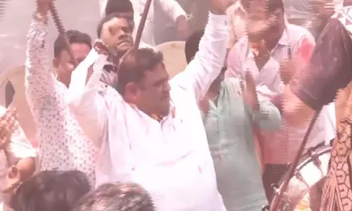 महाराष्ट्र सरकार के फैसले से ऑटो चालकों को मिली राहत