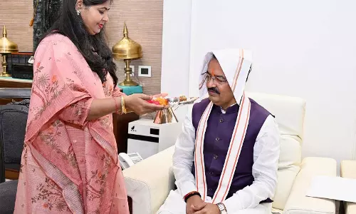 भाई-बहन के पवित्र रिश्ते पर केशव मौर्य ने दिया संदेश भाई-बहन के पवित्र रिश्ते पर केशव मौर्य ने दिया संदेश