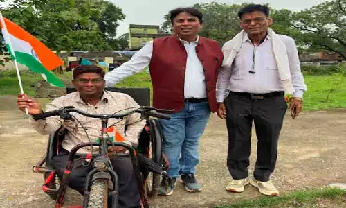 दिव्यांग कल्याण समिति अध्यक्ष गणेशु साहू और सदस्यों ने खुशिहाली से मनाया रक्षाबंधन