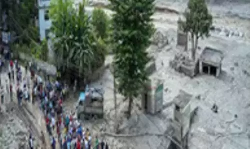 ग्लेशियर टूटने के बाद अब नई आफत अस्थायी झील से खतरा
