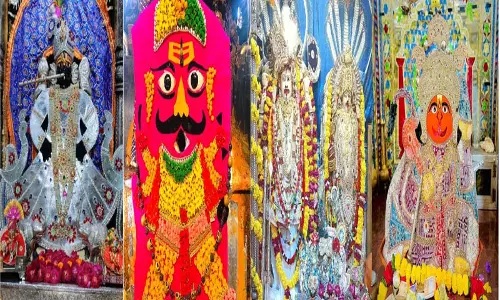 भक्ति और भाई-बहन के प्रेम से सजे मंदिर, राखियों से सजा भगवान का दरबार भक्ति और भाई-बहन के प्रेम से सजे मंदिर, राखियों से सजा भगवान का दरबार