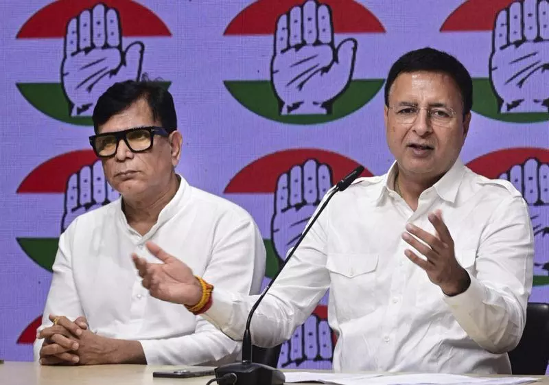 Delhi कांग्रेस ने उठाया चीनी घोटाले का मुद्दा Delhi कांग्रेस ने उठाया चीनी घोटाले का मुद्दा