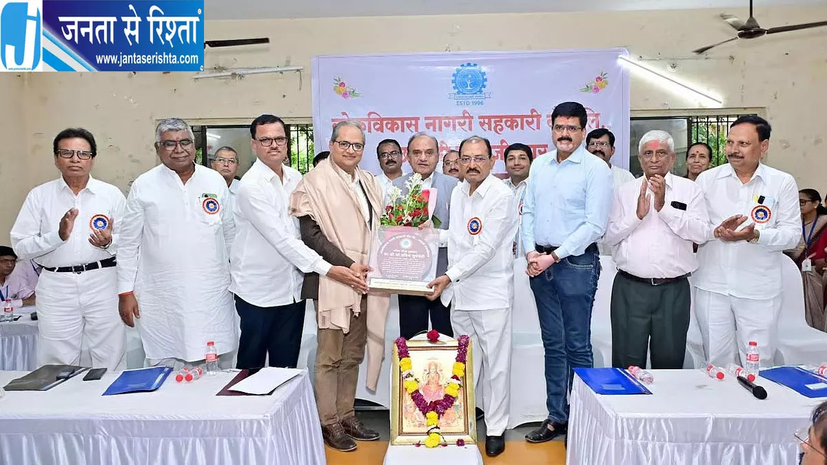 MGM हॉस्पिटल के डिप्टी डीन डॉ. प्रवीण सूर्यवंशी को मिला लाइफटाइम अचीवमेंट अवॉर्ड MGM हॉस्पिटल के डिप्टी डीन डॉ. प्रवीण सूर्यवंशी को मिला लाइफटाइम अचीवमेंट अवॉर्ड
