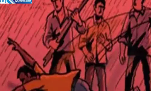 जमीन पैमाइश करने पहुंचे अधिकारियों पर हमला जान बचाकर भागे कर्मी