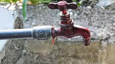 Telangana: शनिवार को हैदराबाद के कुछ इलाकों में 24 घंटे पीने के पानी की सप्लाई बाधित रहेगी Telangana: शनिवार को हैदराबाद के कुछ इलाकों में 24 घंटे पीने के पानी की सप्लाई बाधित रहेगी