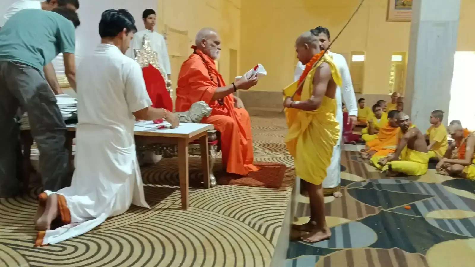 Haridwar: श्रावणी पर्व पर दिखी वैदिक परंपरा की झलक, बटुकों का हुआ यज्ञोपवीत संस्कार Haridwar: श्रावणी पर्व पर दिखी वैदिक परंपरा की झलक, बटुकों का हुआ यज्ञोपवीत संस्कार