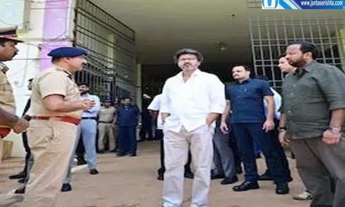 CM विजय का सरप्राइज विजिट पुझल जेल में कैदियों से की बातचीत