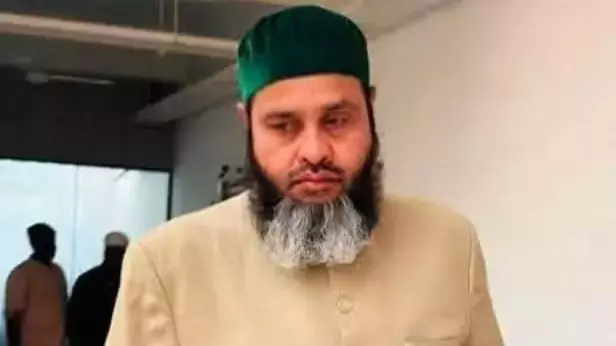 AIMIM ने MLC मिर्ज़ा रहमत बेग को तत्काल प्रभाव से पार्टी से निकाला AIMIM ने MLC मिर्ज़ा रहमत बेग को तत्काल प्रभाव से पार्टी से निकाला