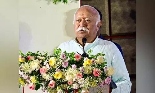 मैडिसन स्क्वायर में RSS प्रमुख देंगे भाषण, जहां पीएम मोदी से लेकर ट्रंप तक कई बड़ी हस्तियां कर चुकी हैं कार्यक्रम मैडिसन स्क्वायर में RSS प्रमुख देंगे भाषण, जहां पीएम मोदी से लेकर ट्रंप तक कई बड़ी हस्तियां कर चुकी हैं कार्यक्रम