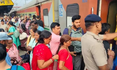 बिहार सरकार ने बचाए तीर्थयात्री