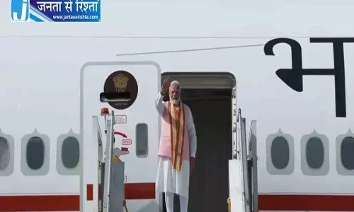 उज़्बेकिस्तान-किर्गिज़स्तान के दौरे पर PM मोदी उज़्बेकिस्तान-किर्गिज़स्तान के दौरे पर PM मोदी