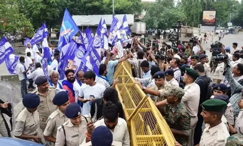 BPSC जांच की मांग पर प्रदर्शन तेज BPSC जांच की मांग पर प्रदर्शन तेज