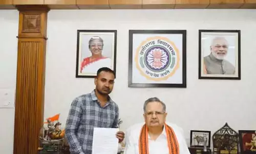 कॉकरोच जनता पार्टी ने राज्यपाल और CM को भेजा पत्र, रखी तीन मांगें