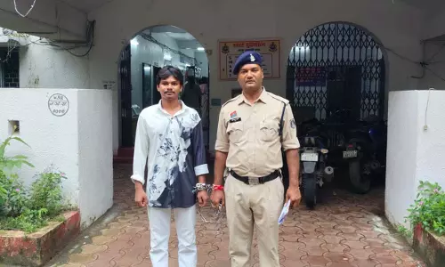 अवैध हथियारों के खिलाफ अभियान में रायपुर पुलिस की कार्रवाई अवैध हथियारों के खिलाफ अभियान में रायपुर पुलिस की कार्रवाई