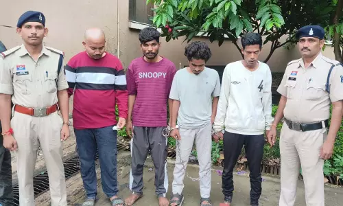 पुरानी रंजिश को लेकर दो पक्ष में गाली-गलौज एवं मारपीट, 4 आरोपी गिरफ्तार