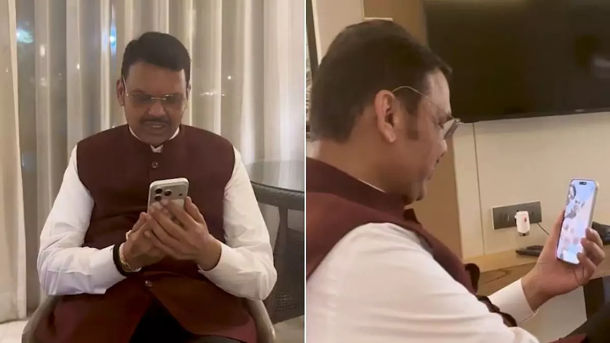नेपाल बाढ़ में फंसे महाराष्ट्र के नागरिक सुरक्षित लौटे भारत सीएम से वीडियो कॉल पर की बात नेपाल बाढ़ में फंसे महाराष्ट्र के नागरिक सुरक्षित लौटे भारत सीएम से वीडियो कॉल पर की बात