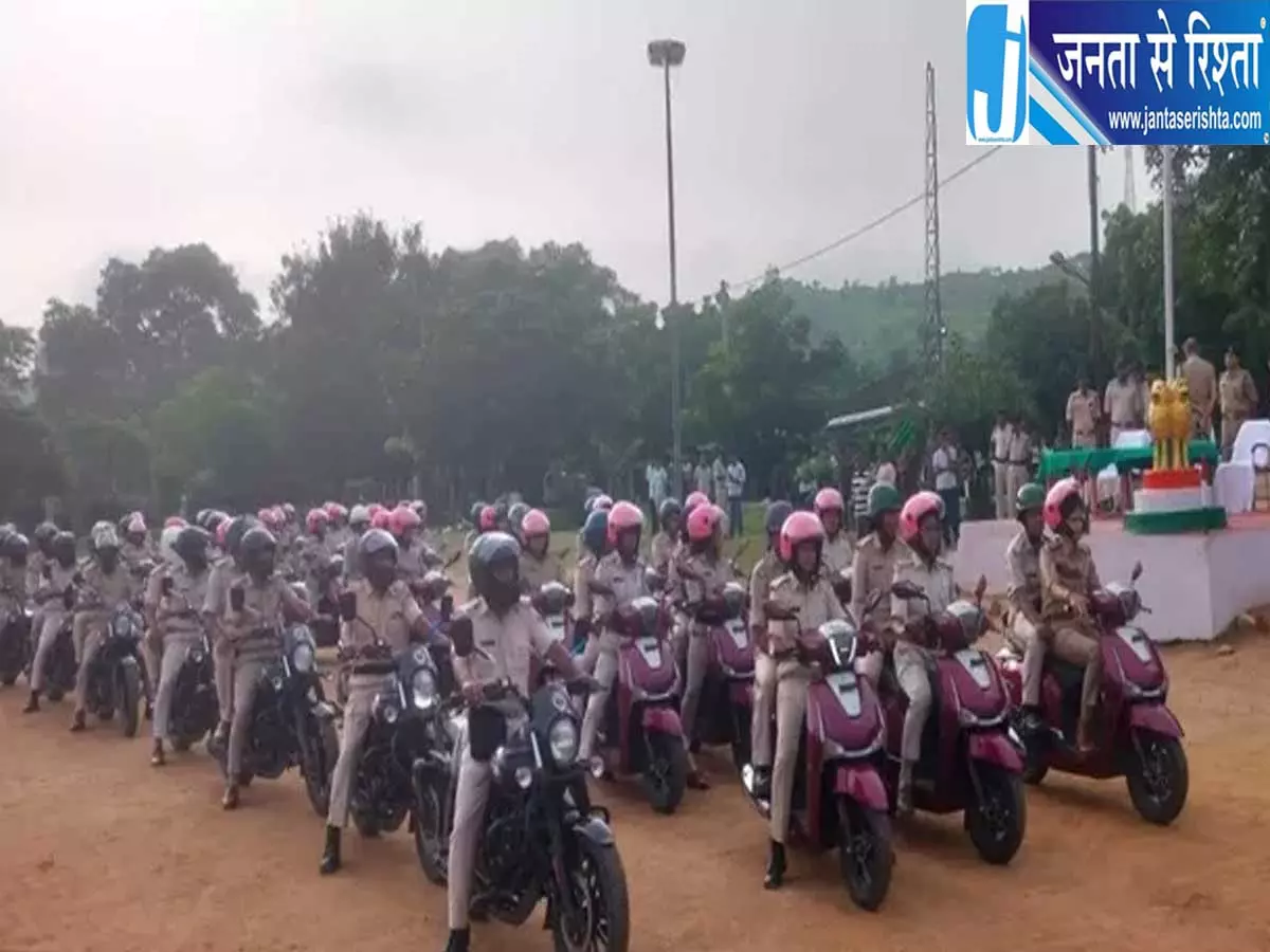 छेड़छाड़ और अपराध पर लगेगी लगाम बिहार में तैनात होंगी पुलिस दीदी छेड़छाड़ और अपराध पर लगेगी लगाम बिहार में तैनात होंगी पुलिस दीदी