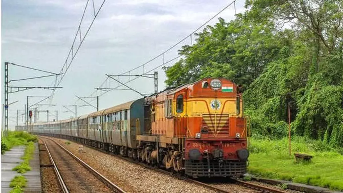 रेलवे डिवीज़न पुनर्गठन: रेलवे ने अफवाहों को नकारा रेलवे डिवीज़न पुनर्गठन: रेलवे ने अफवाहों को नकारा