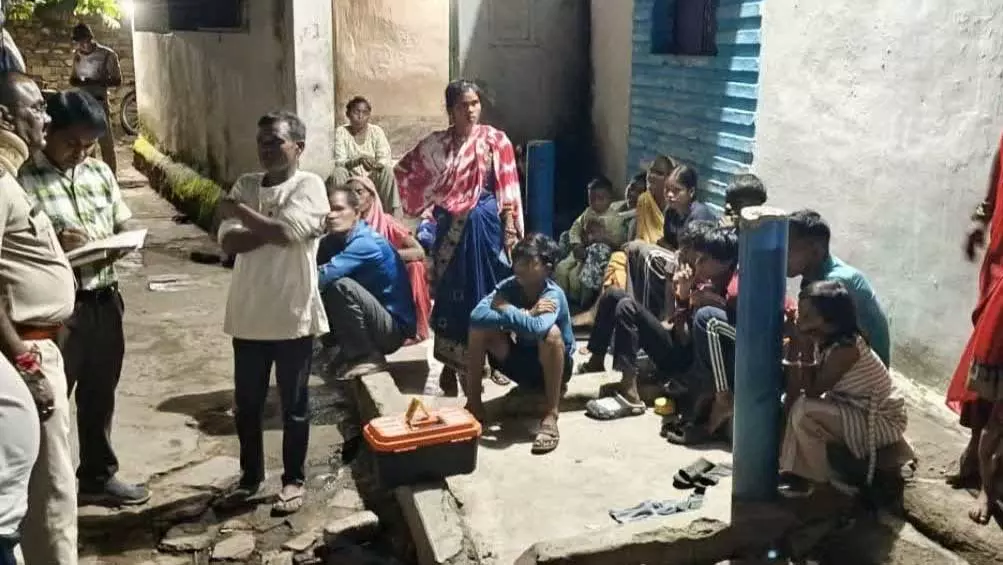 बिलासपुर में रिश्तों का कत्ल, छोटे ने सब्बल मारकर बड़े भाई को उतारा मौत के घाट बिलासपुर में रिश्तों का कत्ल, छोटे ने सब्बल मारकर बड़े भाई को उतारा मौत के घाट