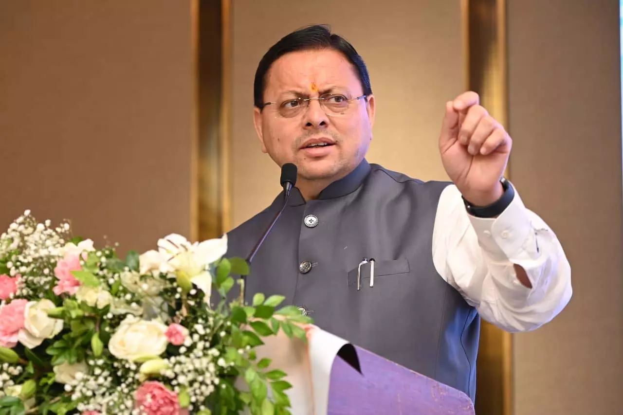 मुख्यमंत्री पुष्कर सिंह धामी ने व्यापारियों एवं उद्योग प्रतिनिधियों के साथ किया संवाद मुख्यमंत्री पुष्कर सिंह धामी ने व्यापारियों एवं उद्योग प्रतिनिधियों के साथ किया संवाद