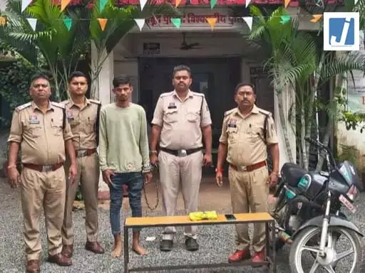 नशीली टेबलेट लेकर जगदलपुर पहुंचा युवक, 420 Alprazolam के साथ गिरफ्तार नशीली टेबलेट लेकर जगदलपुर पहुंचा युवक, 420 Alprazolam के साथ गिरफ्तार