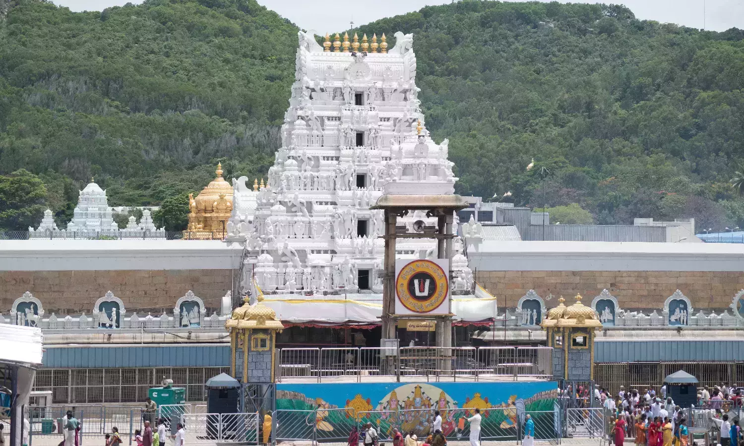 Andhra: टीटीडी प्रचुर वर्षा के लिए पांच दिवसीय यज्ञ आयोजित करेगा Andhra: टीटीडी प्रचुर वर्षा के लिए पांच दिवसीय यज्ञ आयोजित करेगा