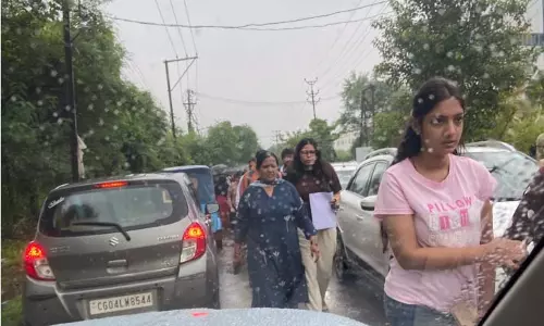 नीट पीजी परीक्षार्थियों की बढ़ी परेशानी