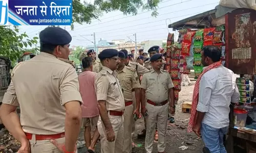 पत्थरबाजी से ट्रेन यात्री घायल पुलिस जांच शुरू
