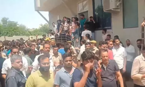 बिजली गुल होने से NEET पीजी परीक्षा प्रभावित, 5 सितंबर को फिर होगा एग्जाम बिजली गुल होने से NEET पीजी परीक्षा प्रभावित, 5 सितंबर को फिर होगा एग्जाम