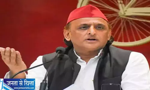अखिलेश यादव का बीजेपी पर वार पंचायत चुनाव टालने का लगाया आरोप अखिलेश यादव का बीजेपी पर वार पंचायत चुनाव टालने का लगाया आरोप
